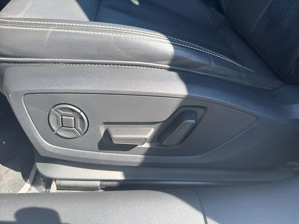 Used 2021  Audi Premium Plus image 10