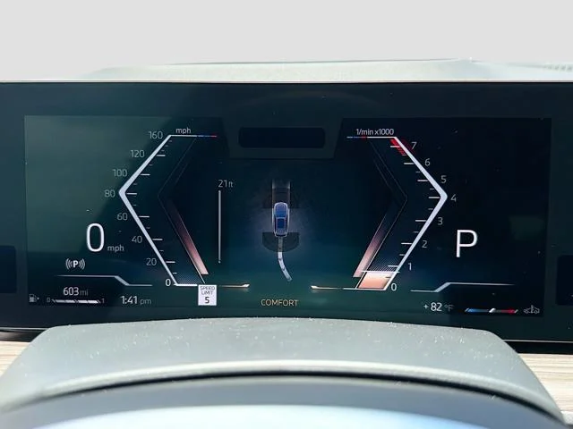New 2026 Skyscraper Grey Metallic BMW sDrive40i image 40