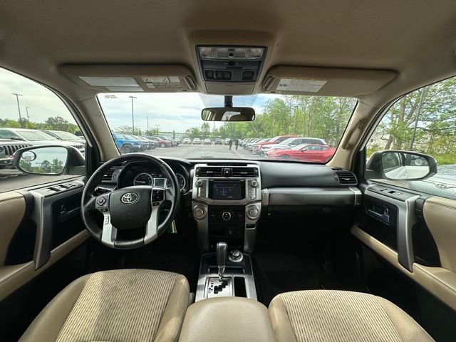 Used 2016 White Toyota SR5 image 2
