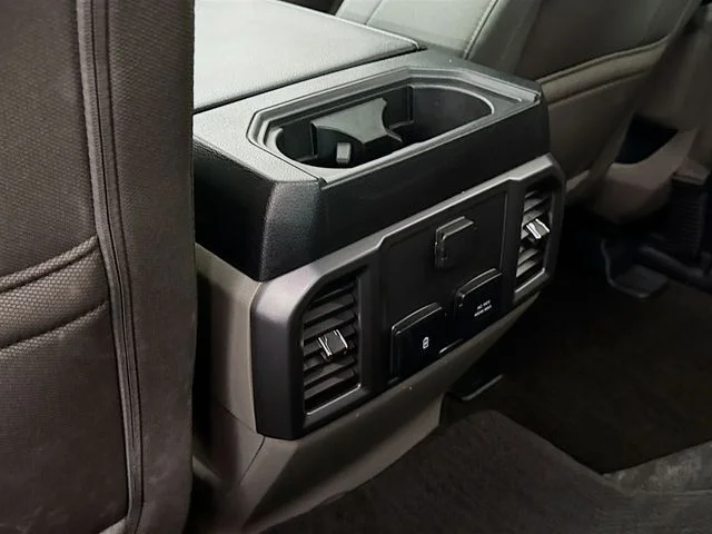 Certified Used 2019 Magnetic Ford XLT image 26