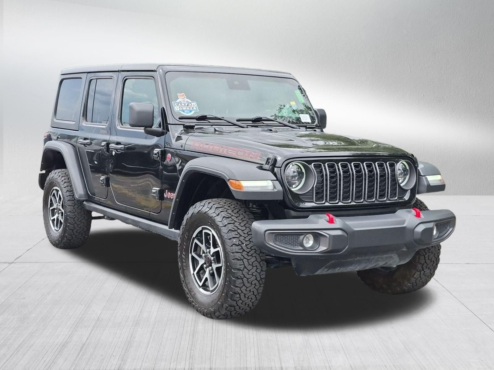 Used 2024 Black Jeep 4-Door Rubicon 4x4 image 7