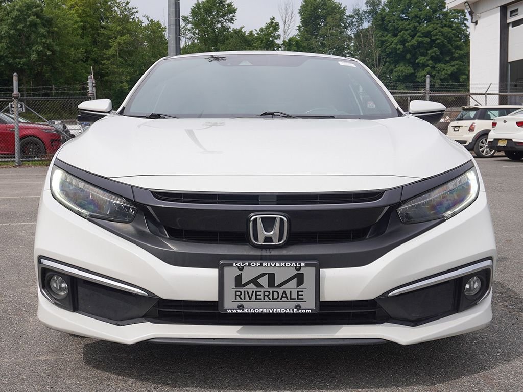 Used 2019  Honda Touring image 11