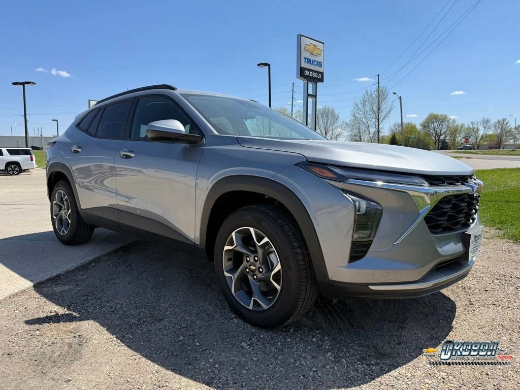 2026 Chevrolet Trax LT's photo