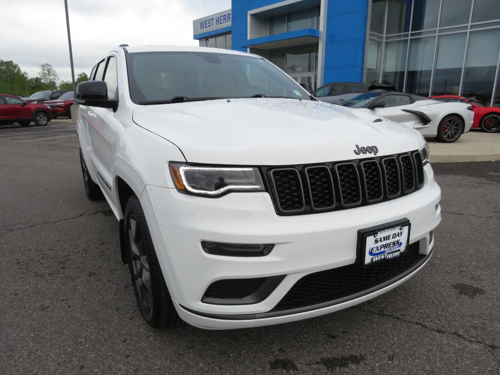 Used 2020 Bright White Clea Jeep Limited X image 4