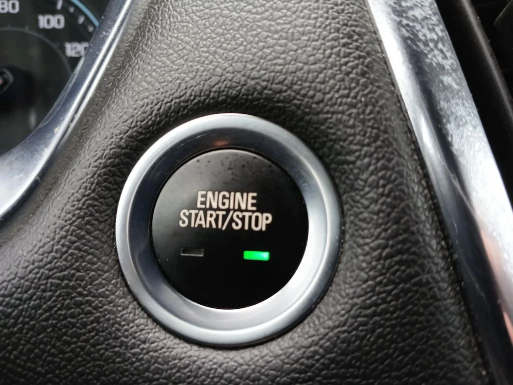 Used 2023 White Chevrolet LT image 17