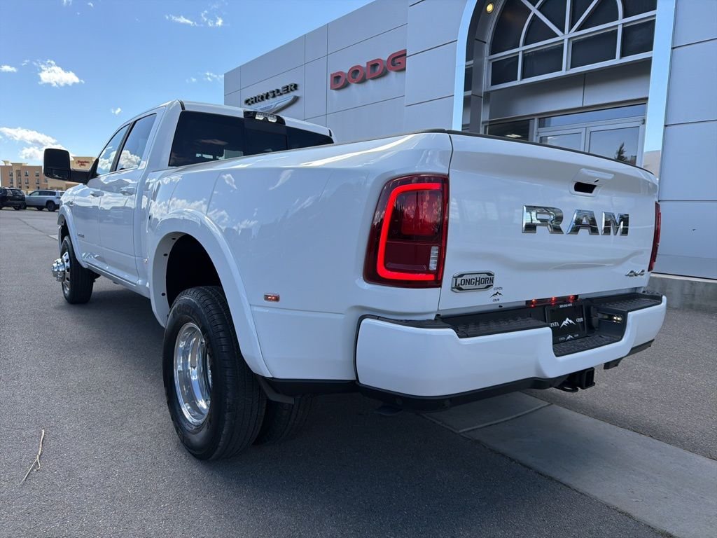 New 2026 Bright White Clear-Coat Exterior Paint RAM Limited Longhorn image 4