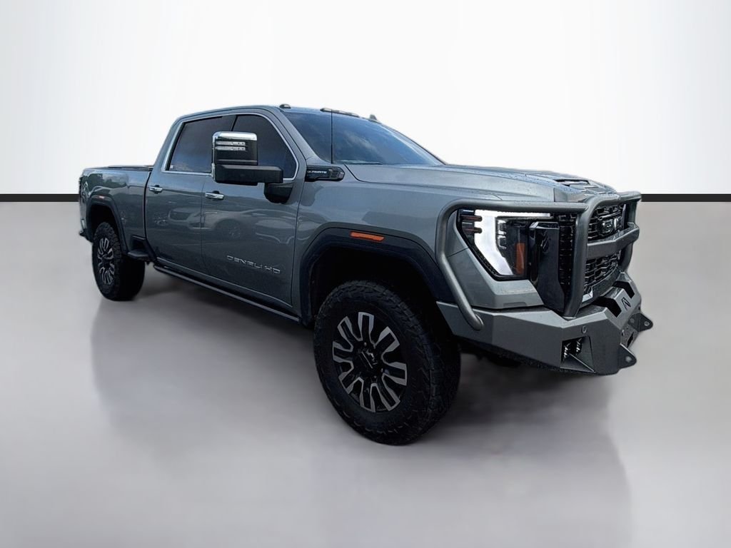 Used 2024 Silver GMC Denali Ultimate image 3