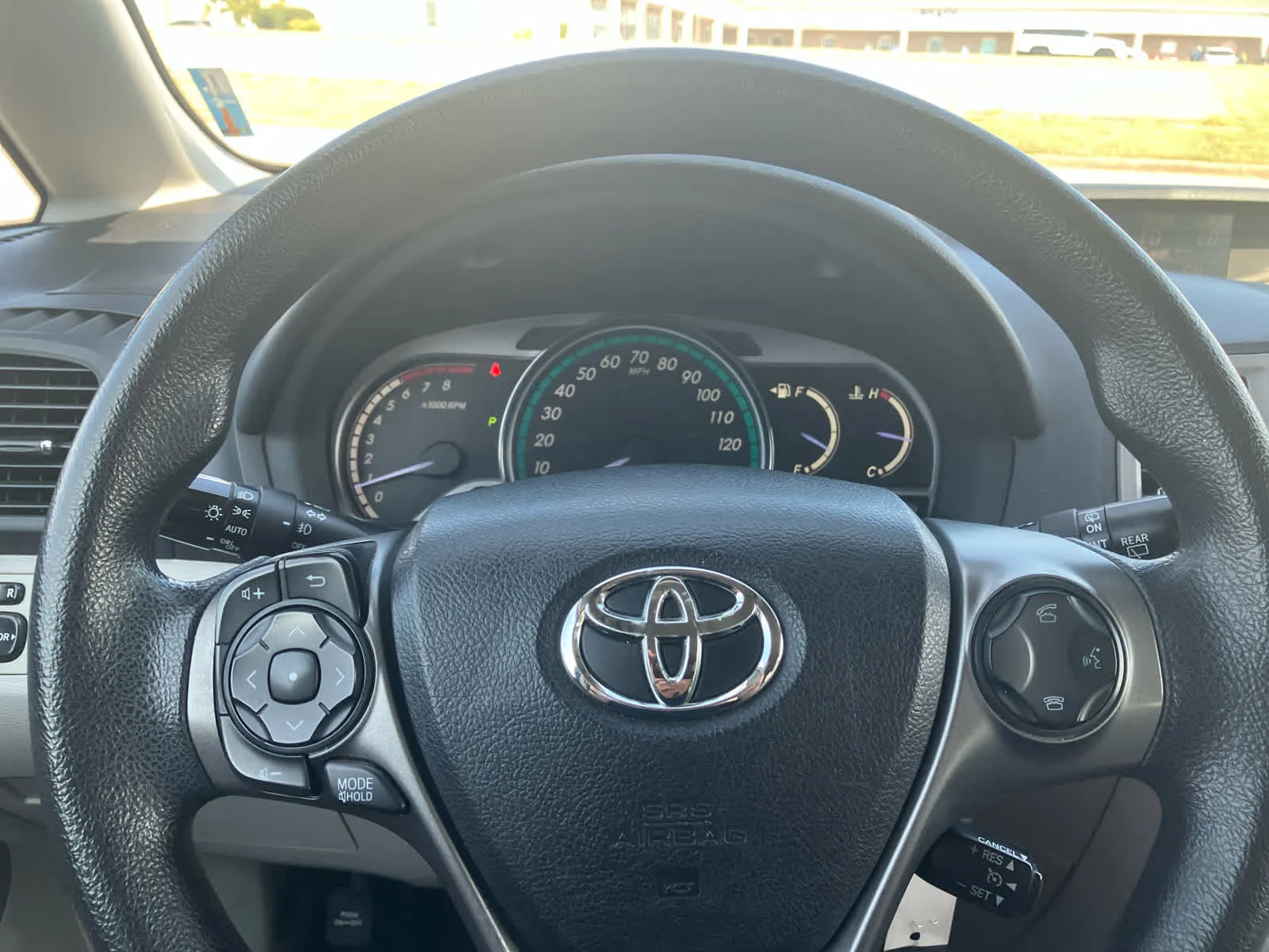 Used 2015 Cosmic Gray Mica Toyota LE image 12