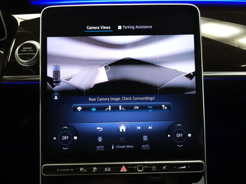 Used 2024 Black Mercedes-Benz S 580e image 20