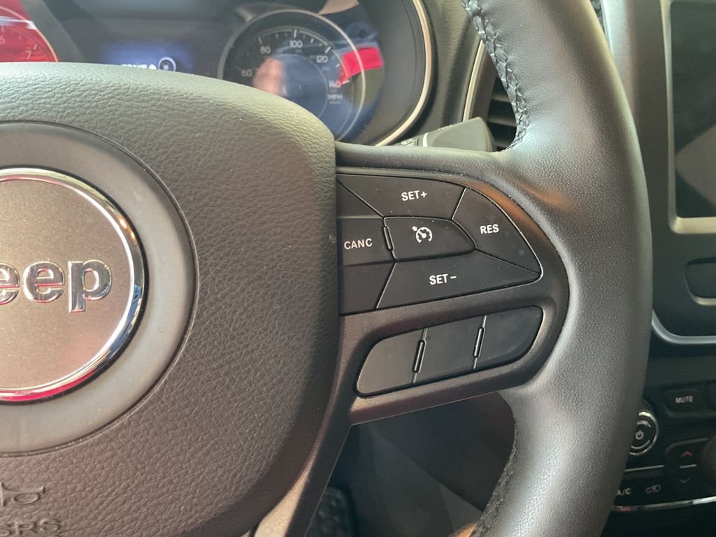 Used 2022 Black Jeep Trailhawk image 20