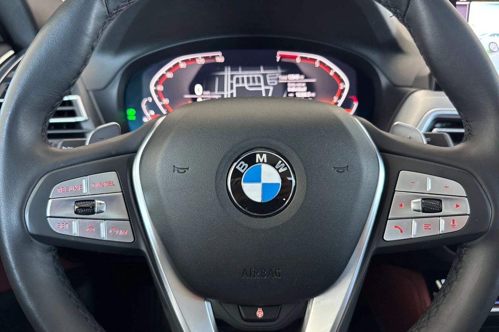 Used 2024 DARK GRAPHITE METALL BMW xDrive30i image 23