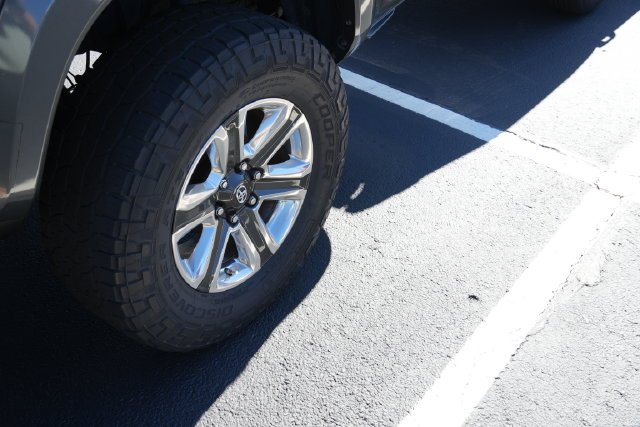 Used 2016 Gray Toyota Limited image 15