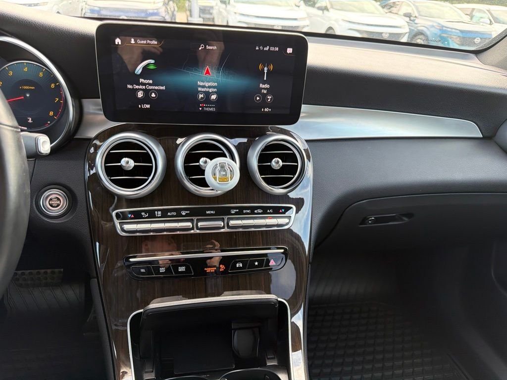 Certified Used 2022 Black Mercedes-Benz GLC 300 image 14