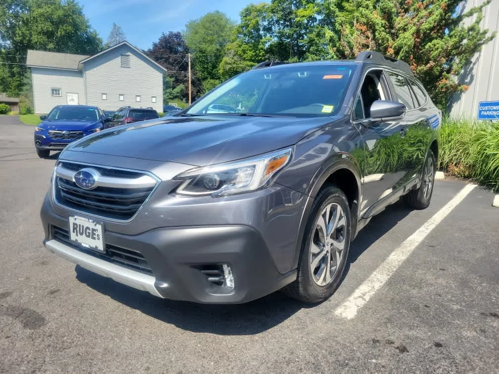 Used 2022 Magnetite Gray Metallic Subaru Limited image 7