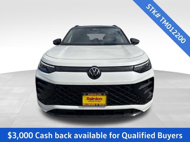 2026 Volkswagen Tiguan SE R-LINE BLACK - Photo 2