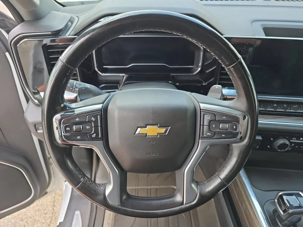 2023 Chevrolet Silverado 1500 LT - Photo 11