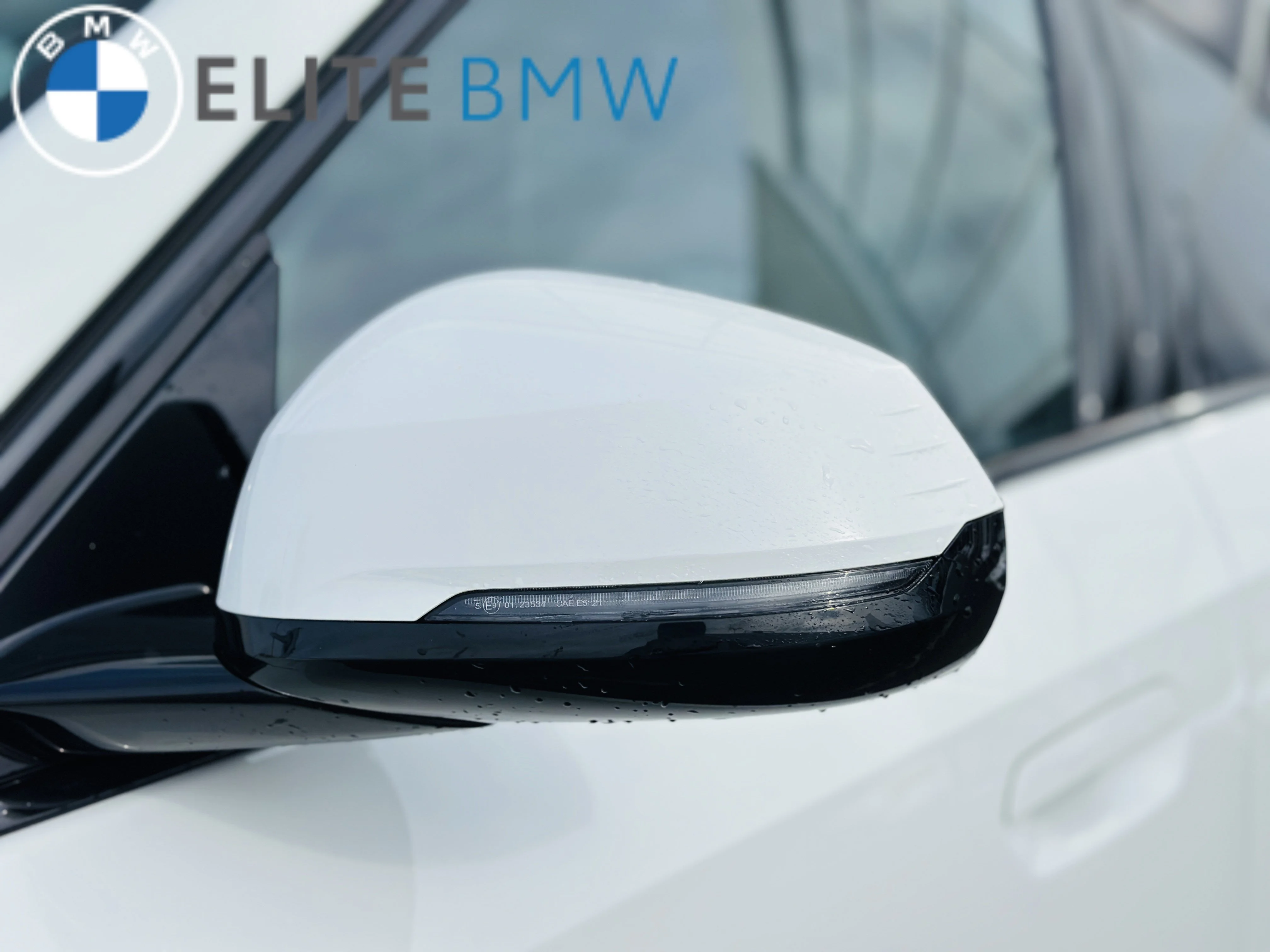 Used 2026 Alpine White Non-Metallic BMW xDrive28i image 36
