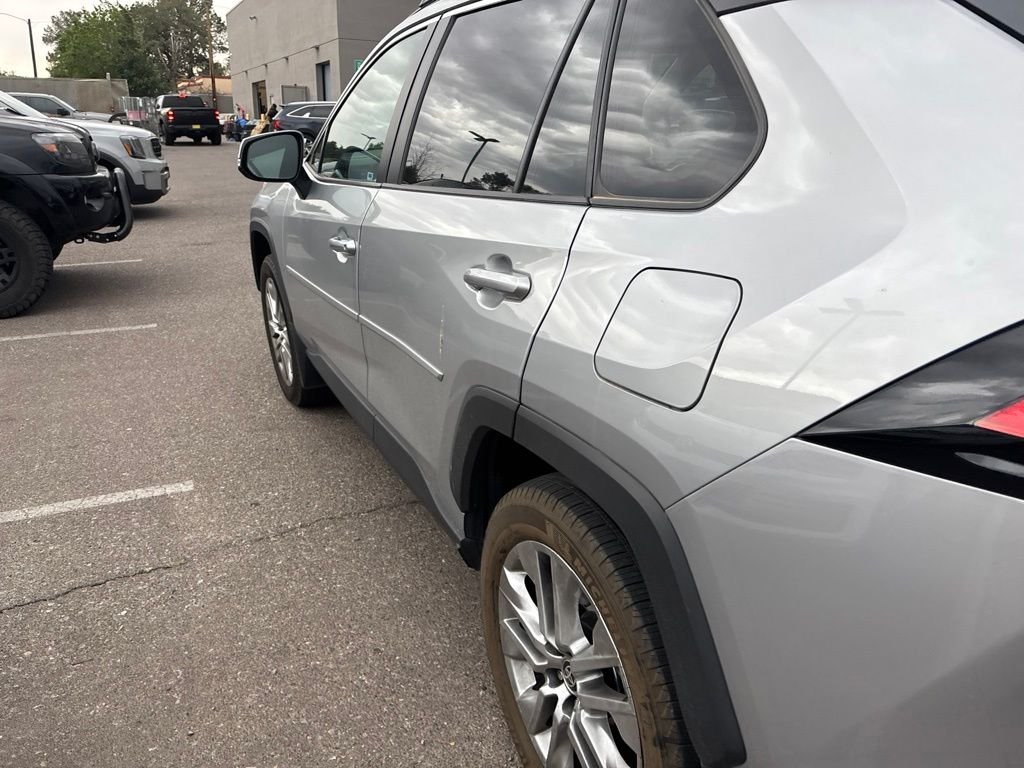 Used 2023 Silver Toyota XLE Premium image 18