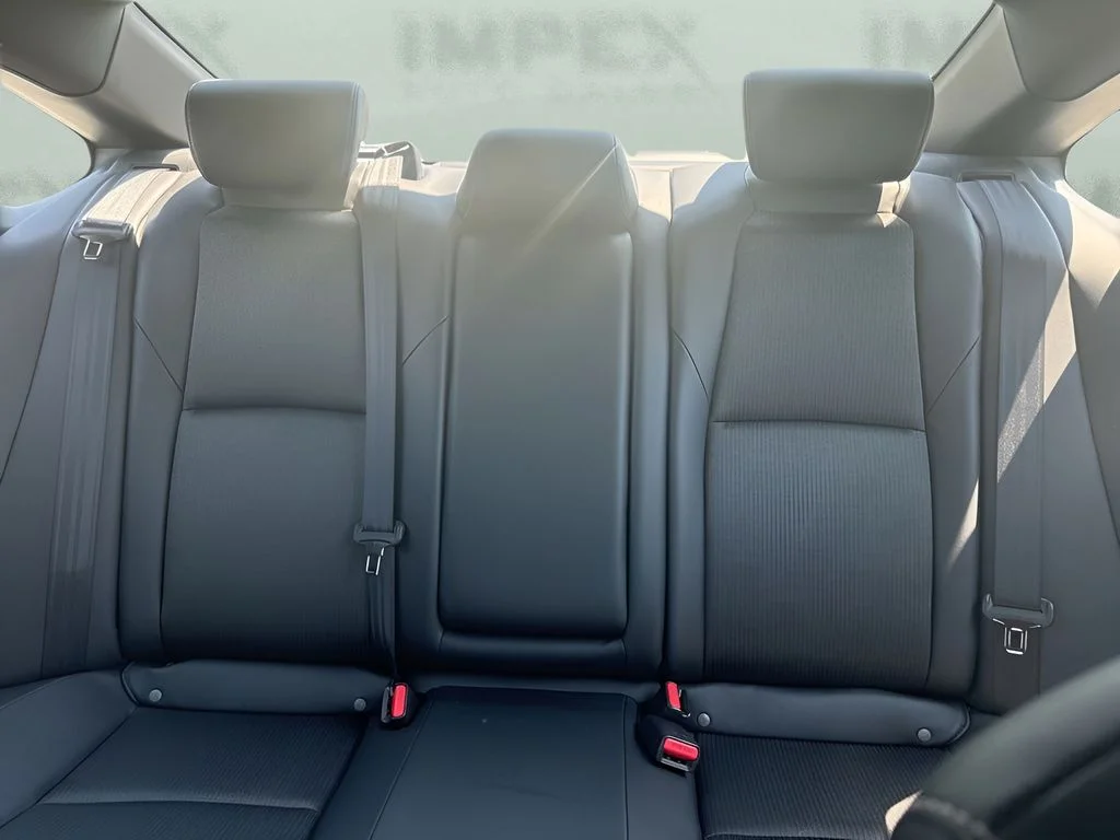 Used 2022  Honda Sport image 11