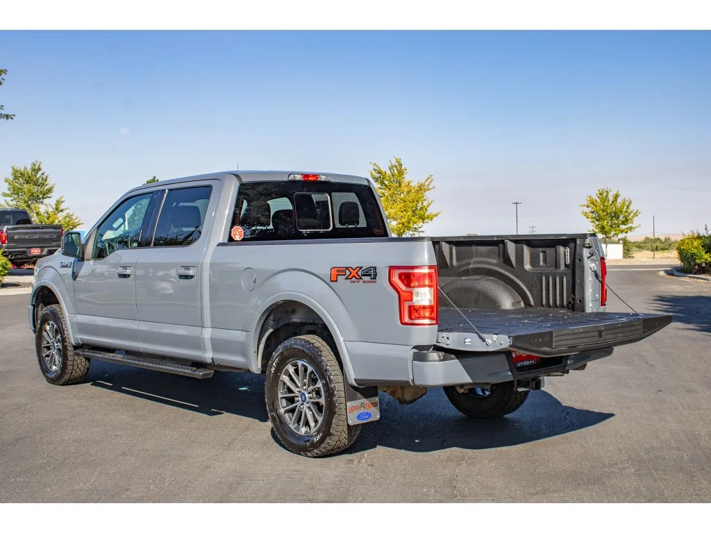 Used 2019 Abyss Gray Metallic Ford XLT image 9
