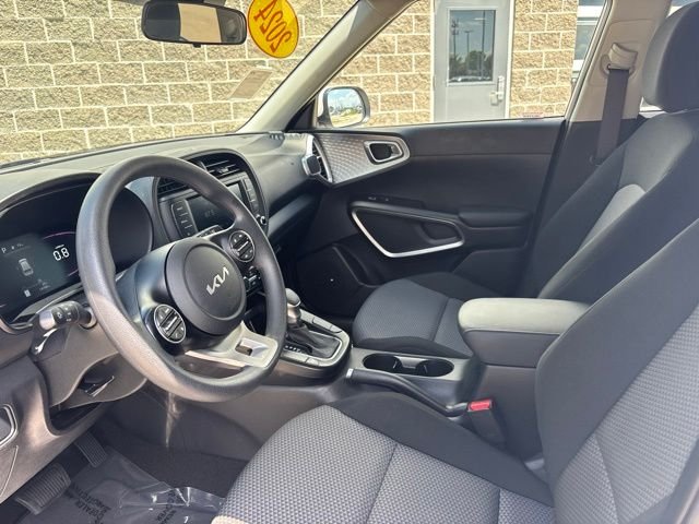 Used 2024 White Kia LX image 16