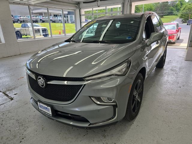 2023 Buick Enclave Essence AWD's photo