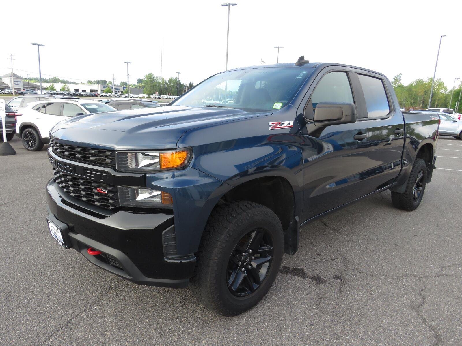 Used 2020 Northsky Blue Metallic Chevrolet Custom Trail Boss image 11