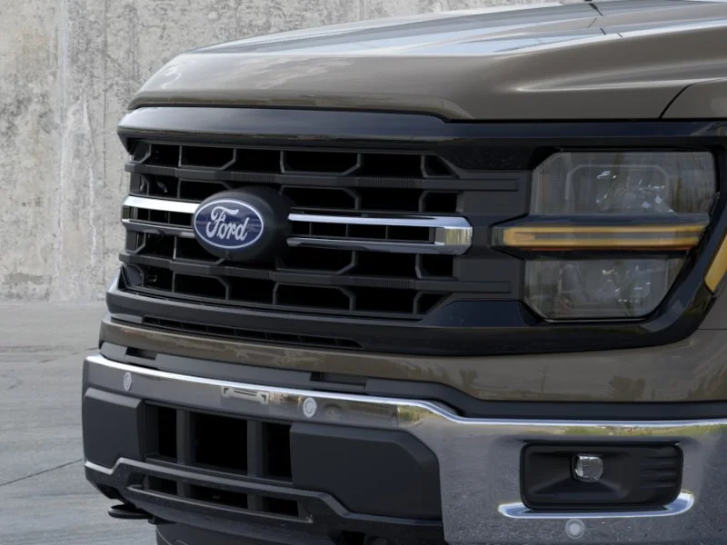 New 2026 Marsh Gray Ford XLT image 17