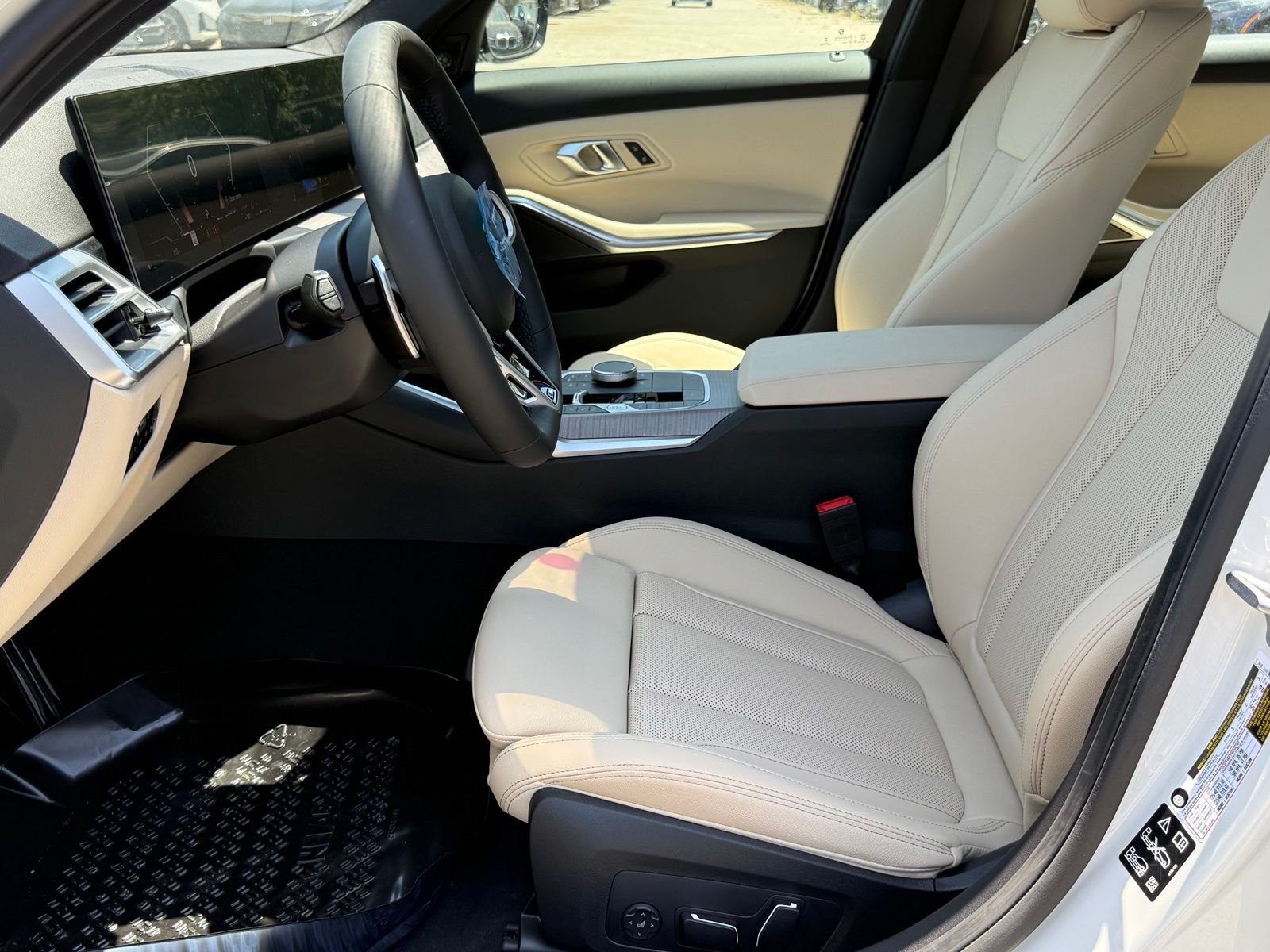 New 2026 Alpine White BMW 330i xDrive image 20