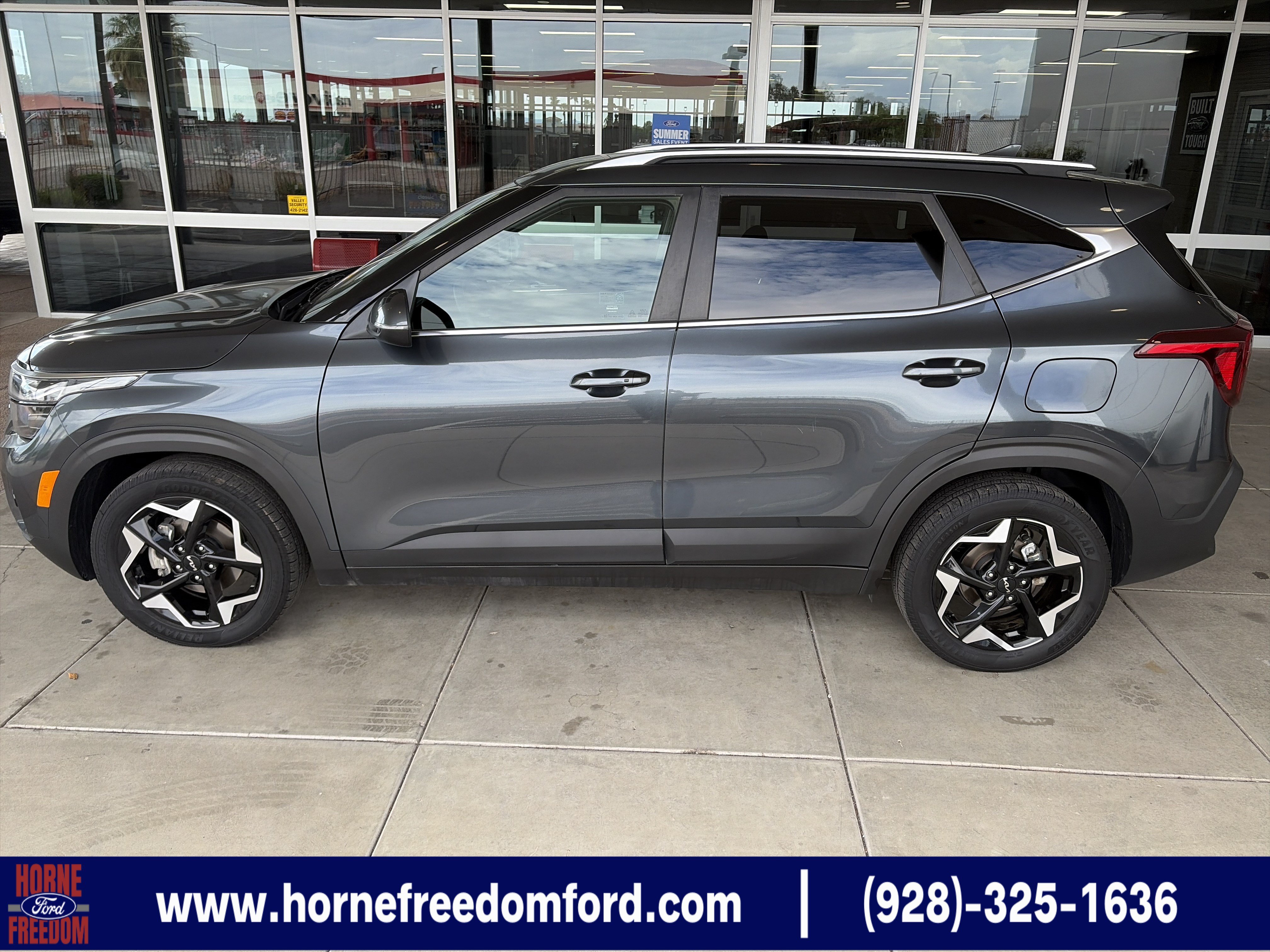 Used 2024 Gray Kia EX image 1