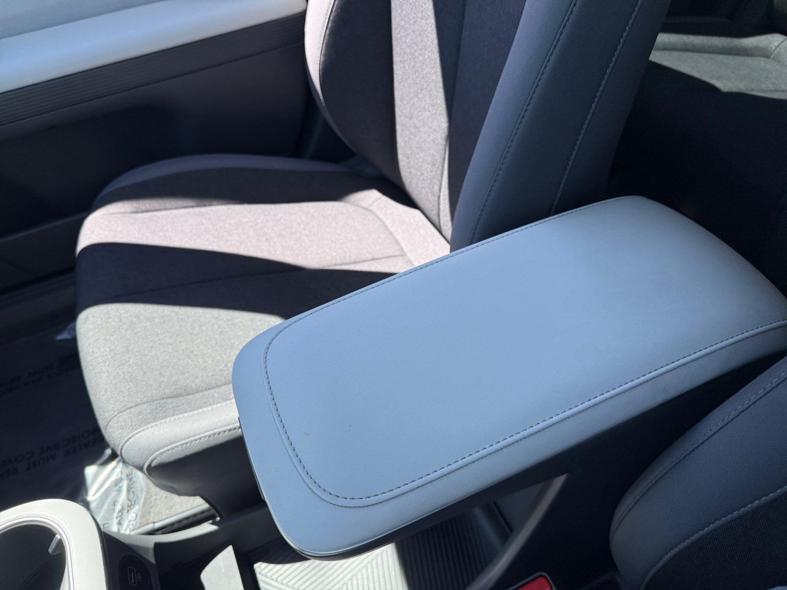 Used 2024 Abyss Black Hyundai SEL image 14