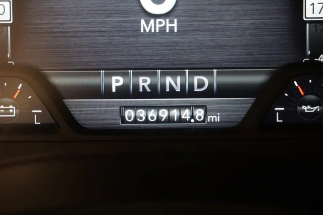 Used 2023 PXJ_Diamond_Black_Crystal_P/C Ram Laramie image 37
