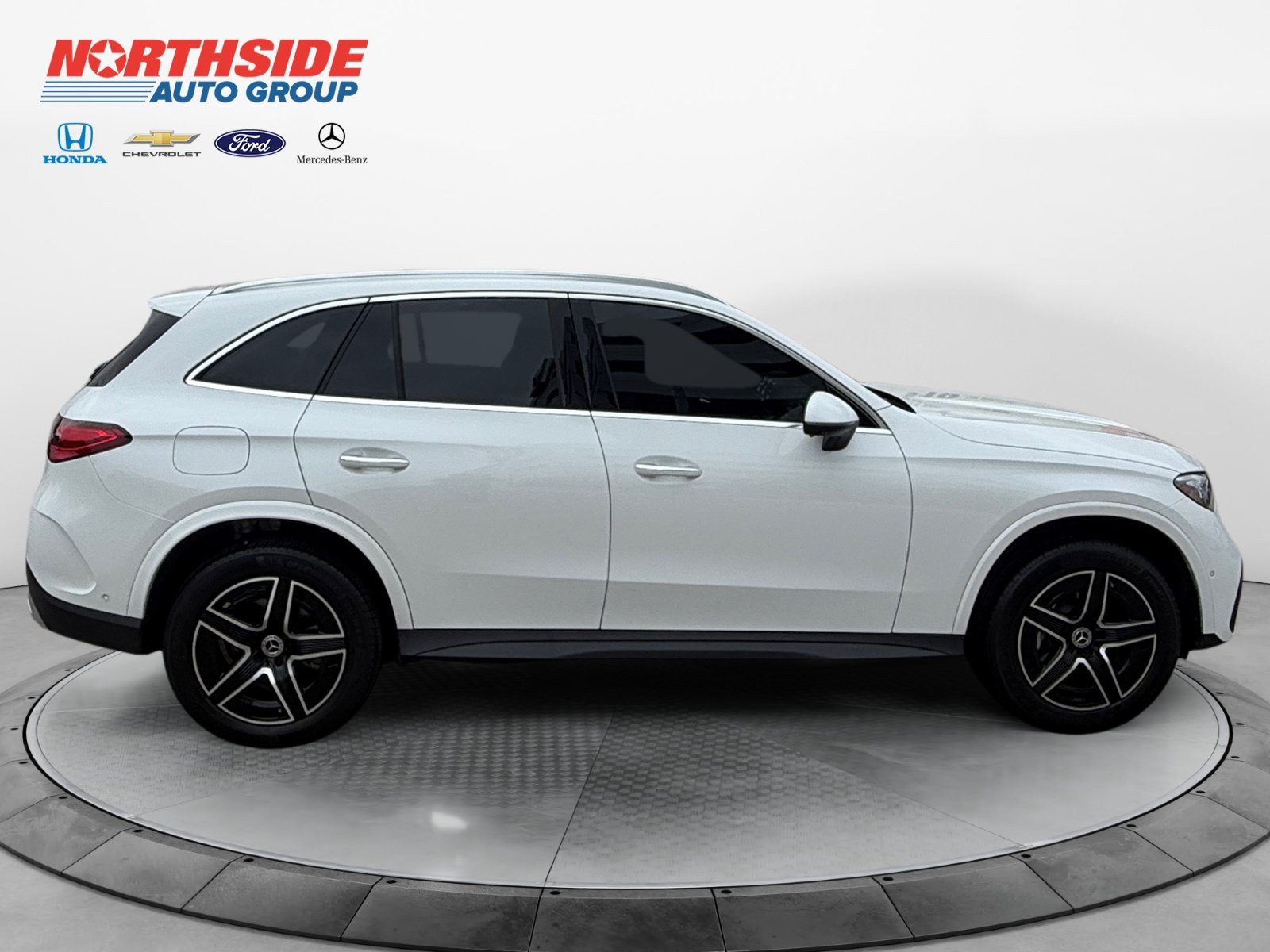 Certified Used 2026 Manufaktur Moon Mercedes-Benz GLC 300 image 8