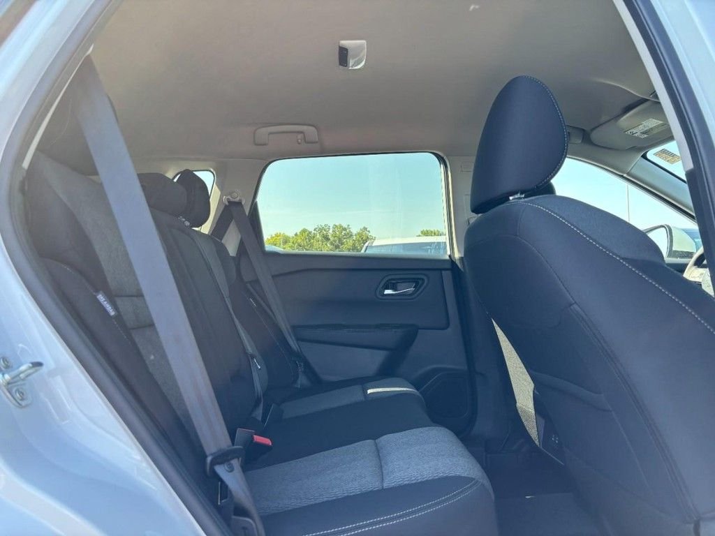 Used 2026 White Nissan SV image 5