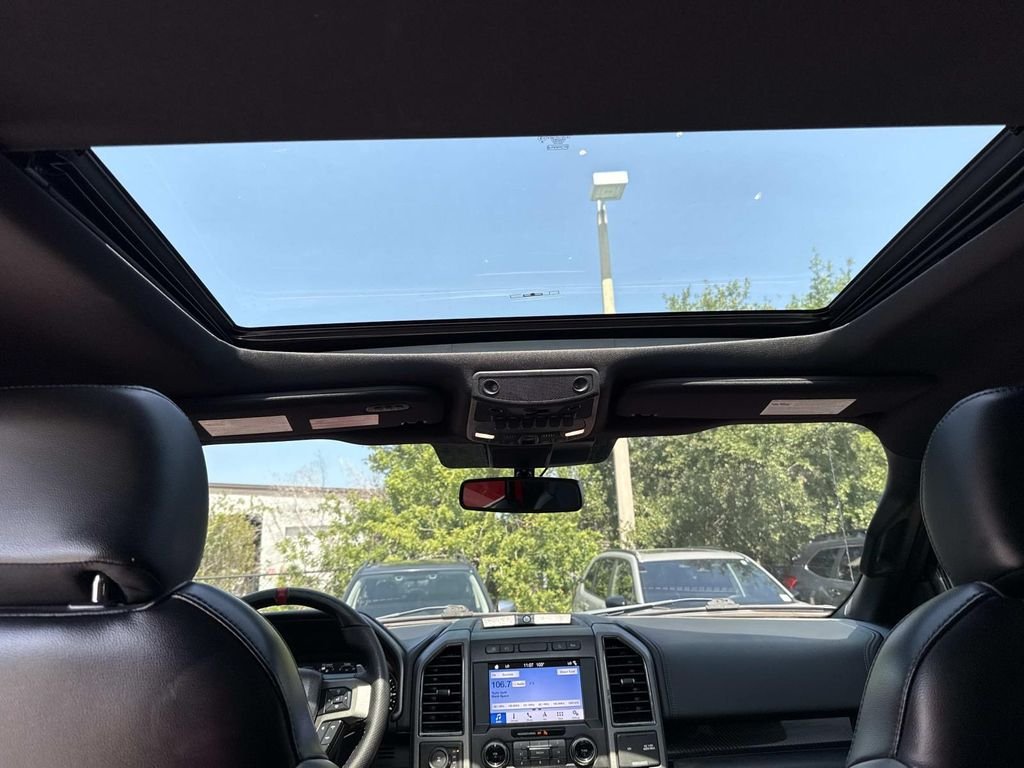 Used 2019  Ford Raptor image 23