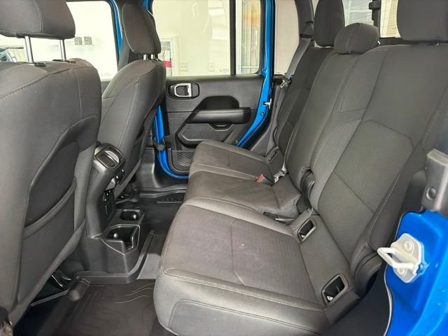 Used 2022 Blue Jeep Overland image 13