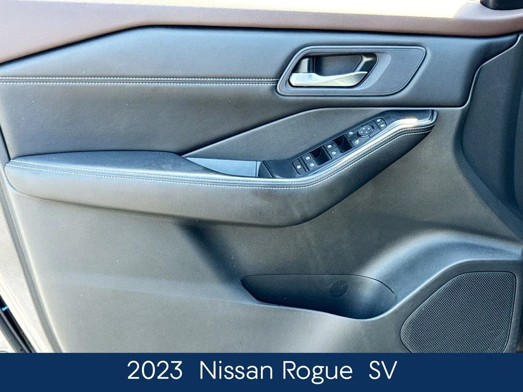 Used 2023 Gray Nissan SV image 16
