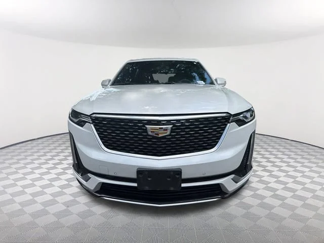 Used 2020 CRYSTAL WHITE TRICOAT Cadillac FWD Premium Luxury image 2