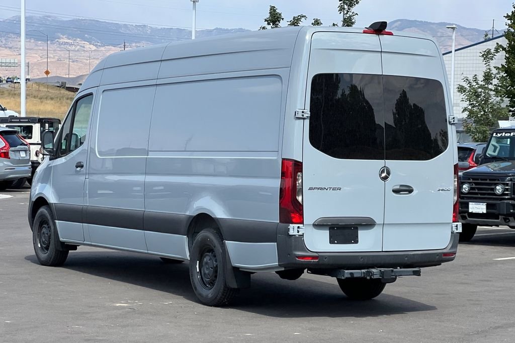 Used 2024 Gray Mercedes-Benz Cargo 170 WB image 3