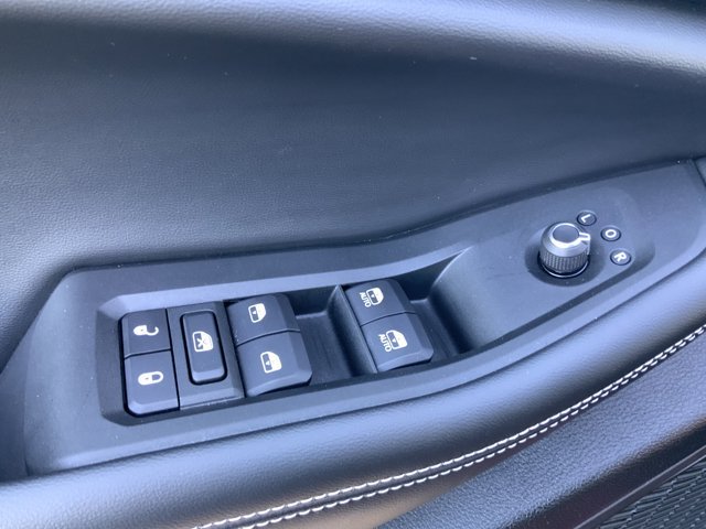 Used 2025 Velvet Red Pearlcoat Jeep Laredo X image 27
