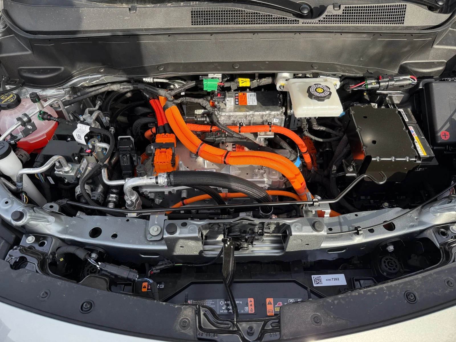 2027 Chevrolet Bolt LT - Photo 20