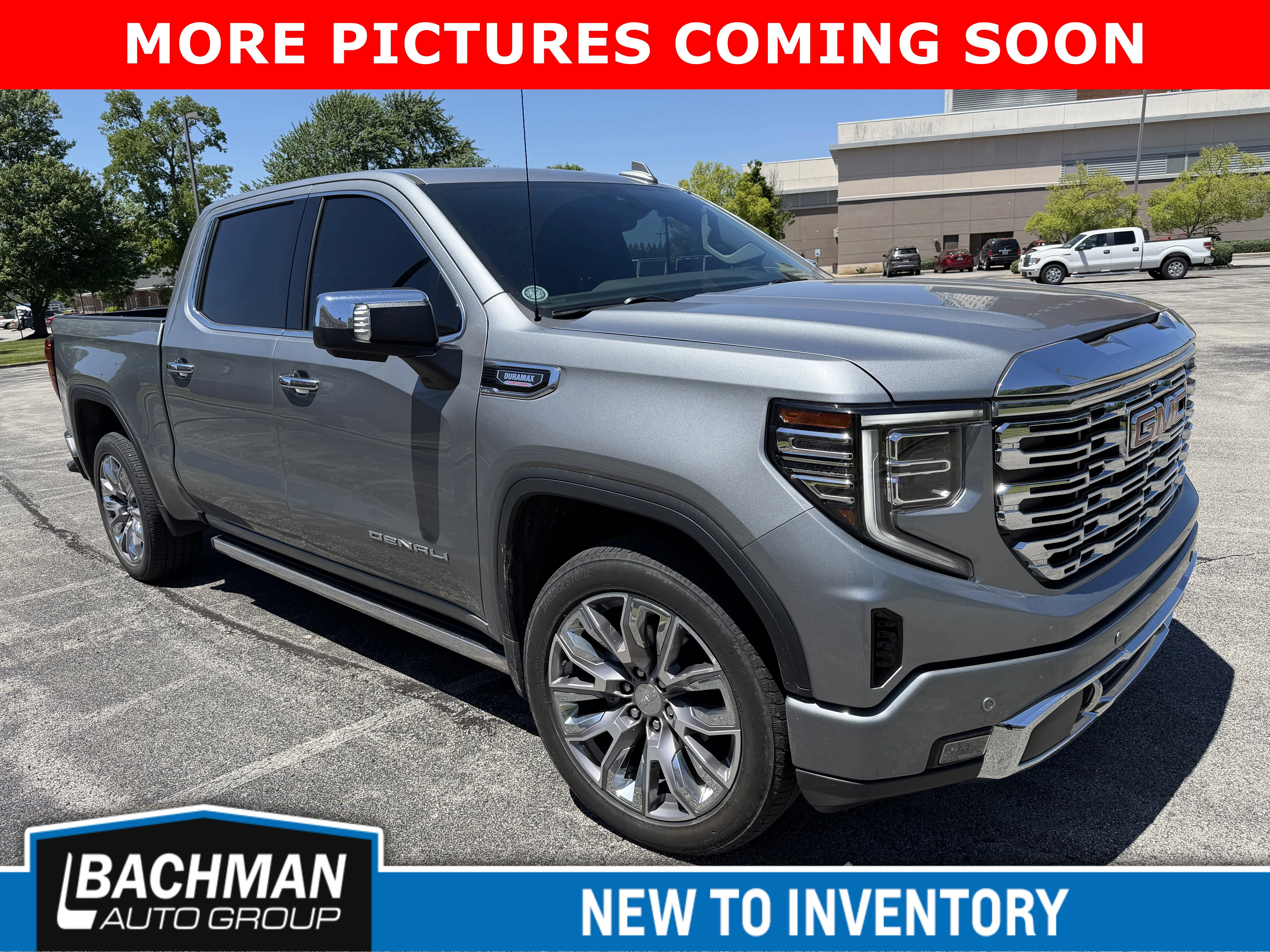 2023 GMC Sierra 4WD Crew Cab Short Box Denali's photo