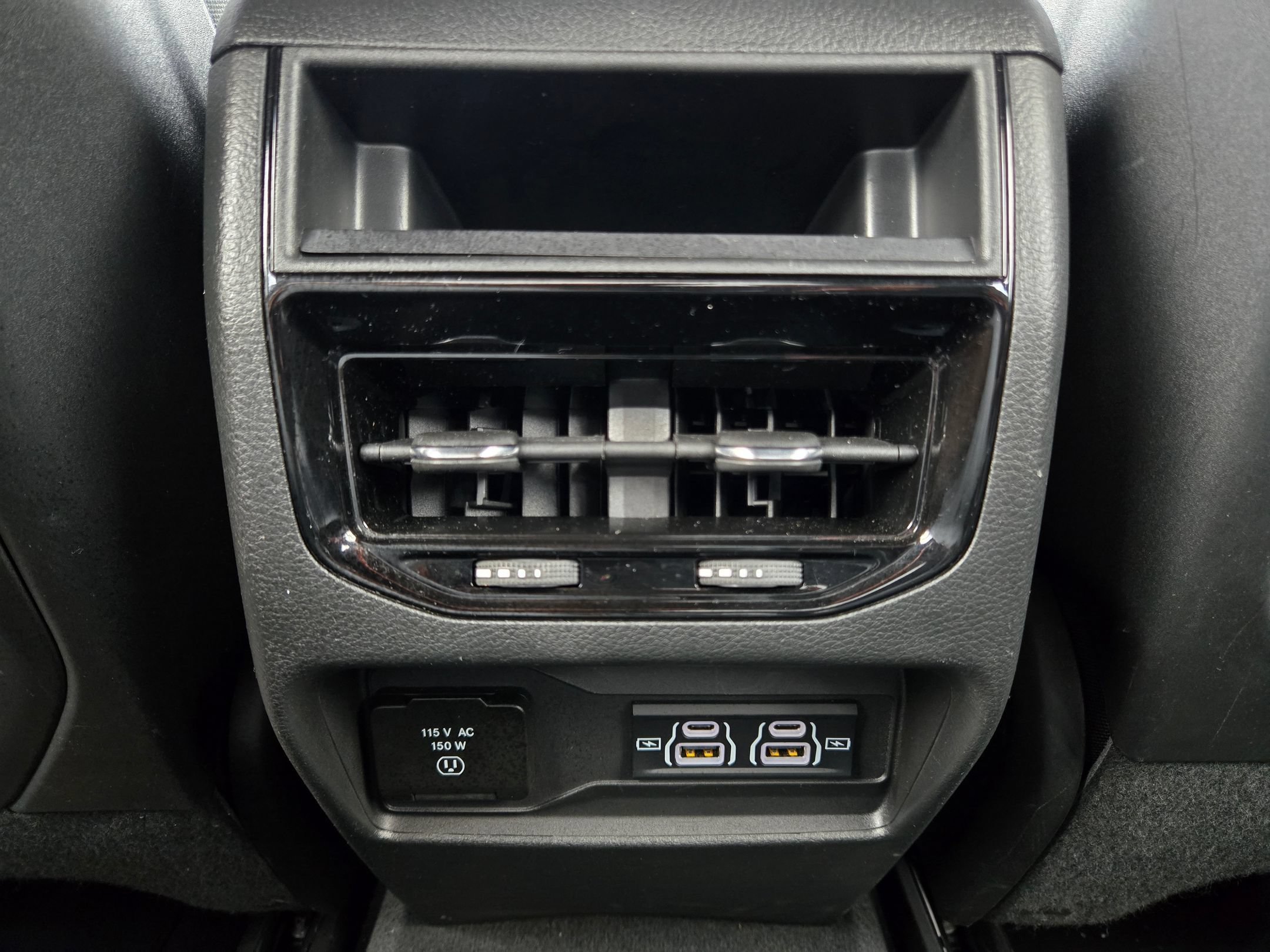 Used 2025 Silver Zynith Jeep Altitude X image 30