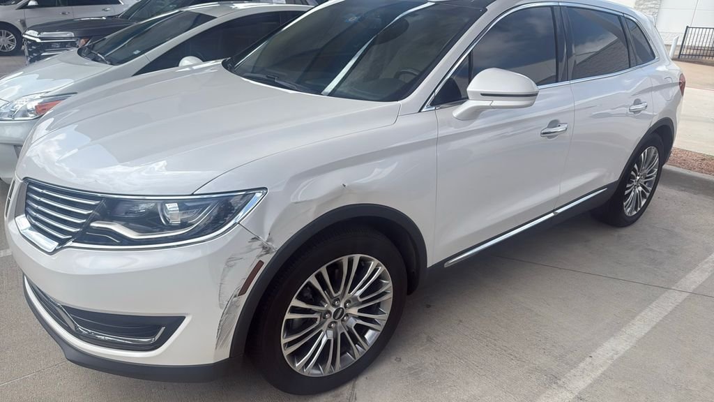 2016 Lincoln MKX Reserve FWD's photo