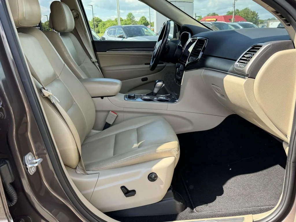 Used 2021 Brown Jeep Limited image 16