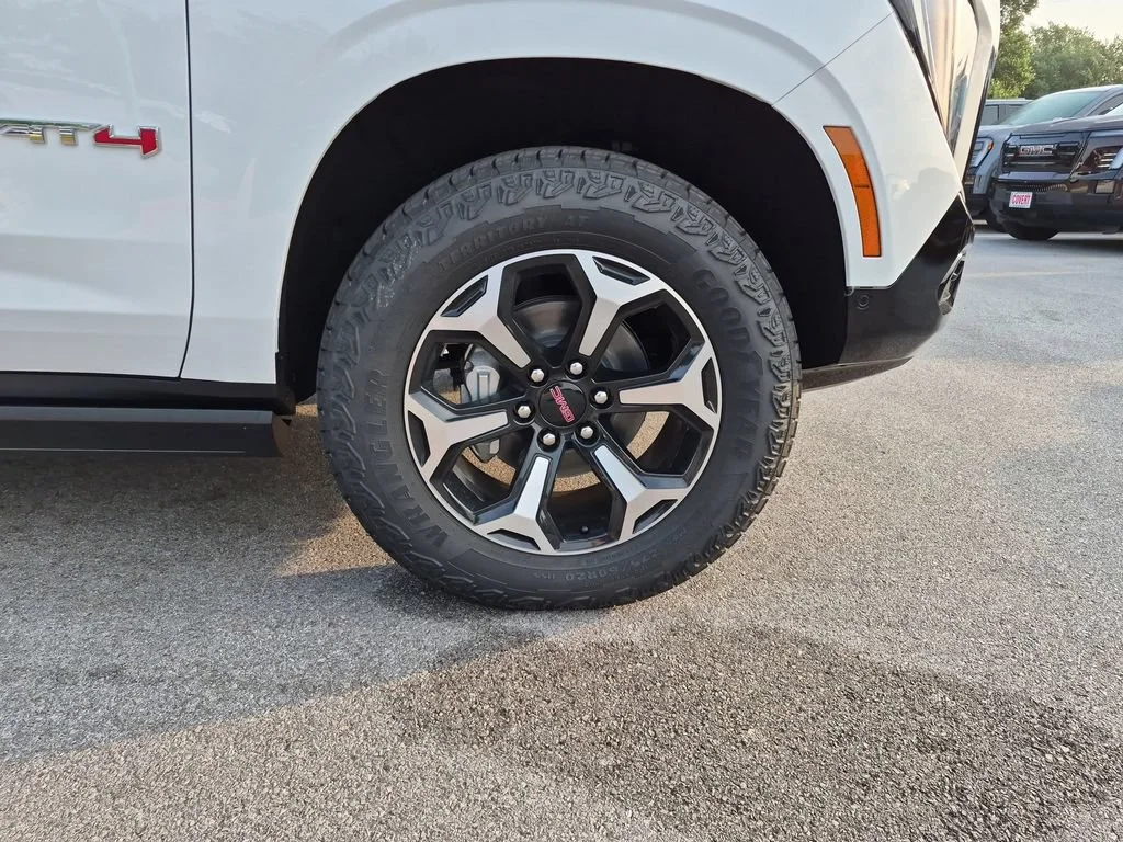 New 2026 Summit White GMC AT4 image 16