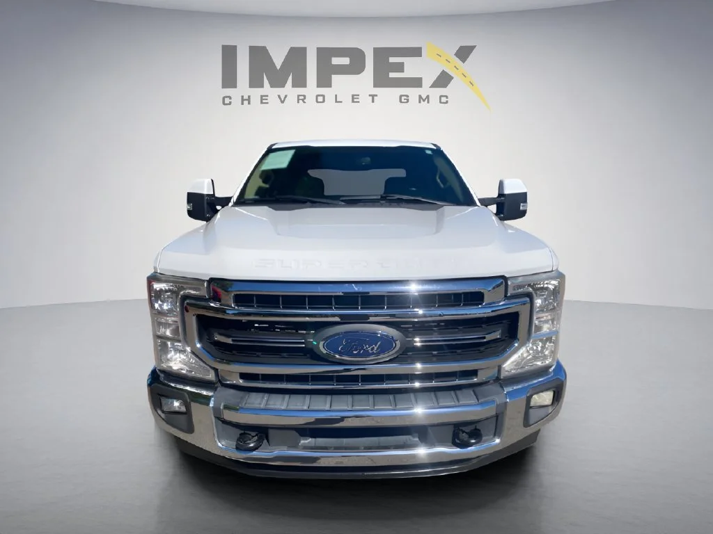 Used 2021 White Ford XL image 1