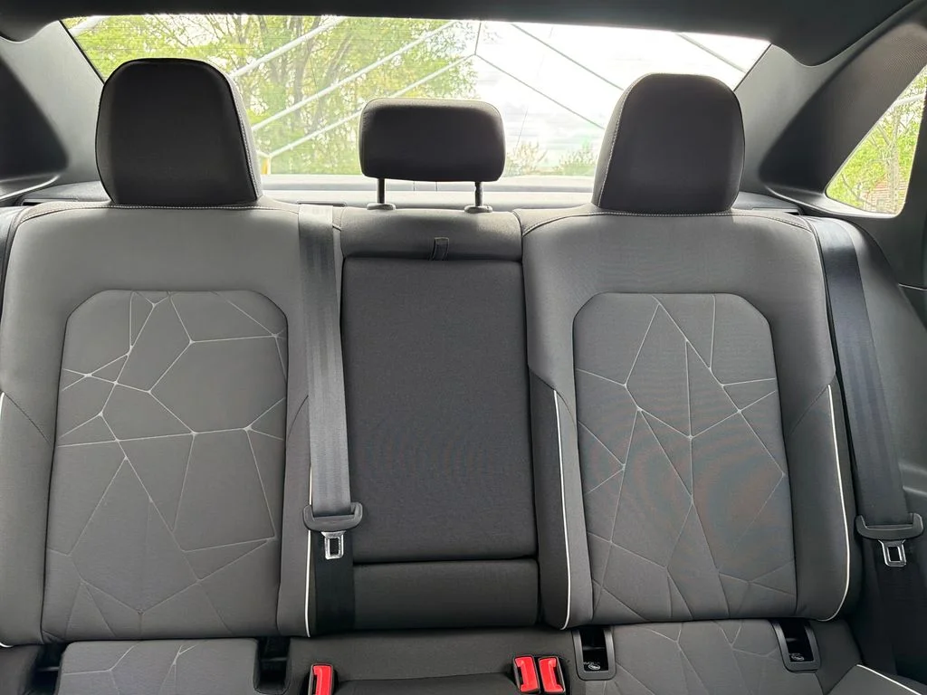 New 2026  Volkswagen 1.5T Sport image 32