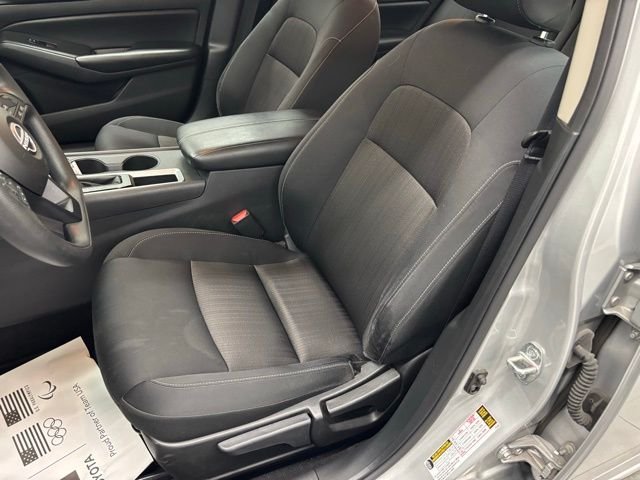 Used 2024 Silver Nissan 2.5 S image 11