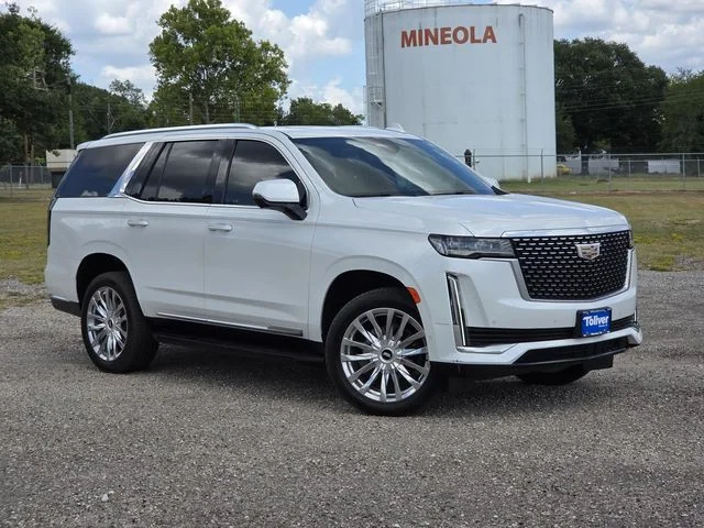 Used 2022 White Cadillac Premium Luxury image 2